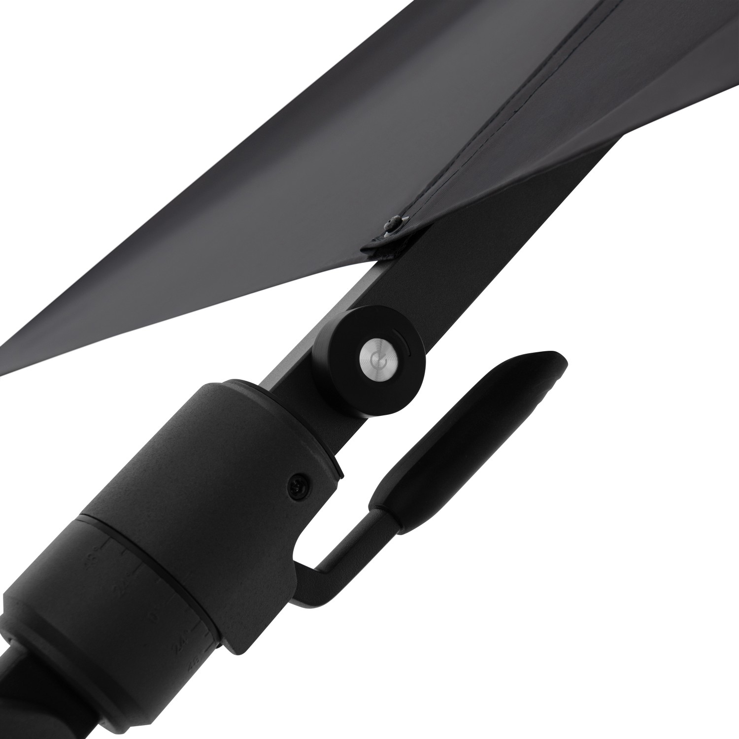 Detailaufnahme: Anthrazitfarbener Doppler Ampelschirm (300x220 cm) mit Kurbelmechanik.