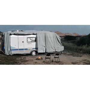 Graue GreenYard Wohnwagen Abdeckplane L (610x250x220 cm) mit Reflektoren schützt vor Frost und UV-Strahlung.