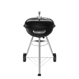 Schwarzer Weber Holzkohlegrill Compact Kettle 47 cm mit Deckel und Ascheauffangschale.