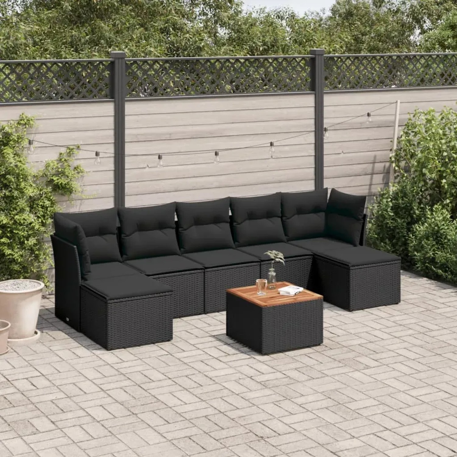 Schwarze 8-tlg. vidaXL Garten-Sofagarnitur aus Rattan mit Kissen. Gartenmöbel für Terrasse und Garten.