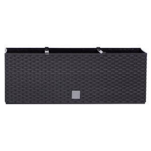 Anthrazitfarbener Prosperplast Balkonkasten Rato Case 72 l mit Rattan-Optik.
