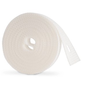 Aufgerollter, weißer Bauheld Rollladengurt, 6m lang und 20mm breit.