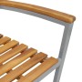 Detailansicht: Garten Essgruppe aus Akazienholz, grau/braun. Stuhl mit Armlehne.
