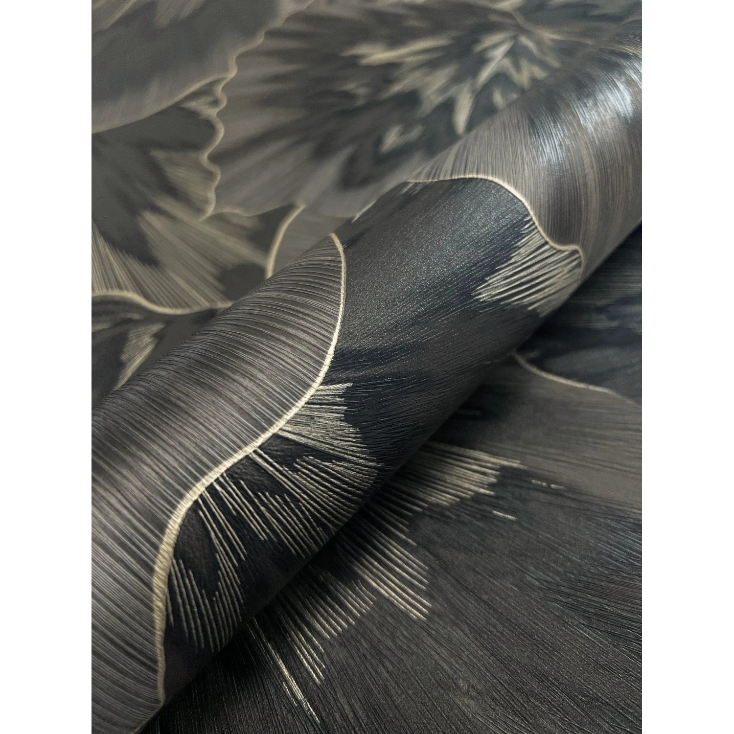 Newroom Vliestapete Petricca Schwarz Blumen Natur Strukturiert FSC® günstig online kaufen