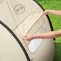 Bestway LAY-Z-SPA Sonnenschutzdach, beiges Zelt mit Fenster und schwarzem Rahmen.