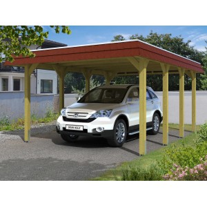 Skan Holz Carport Spreewald mit roter Blende und geparktem Auto.