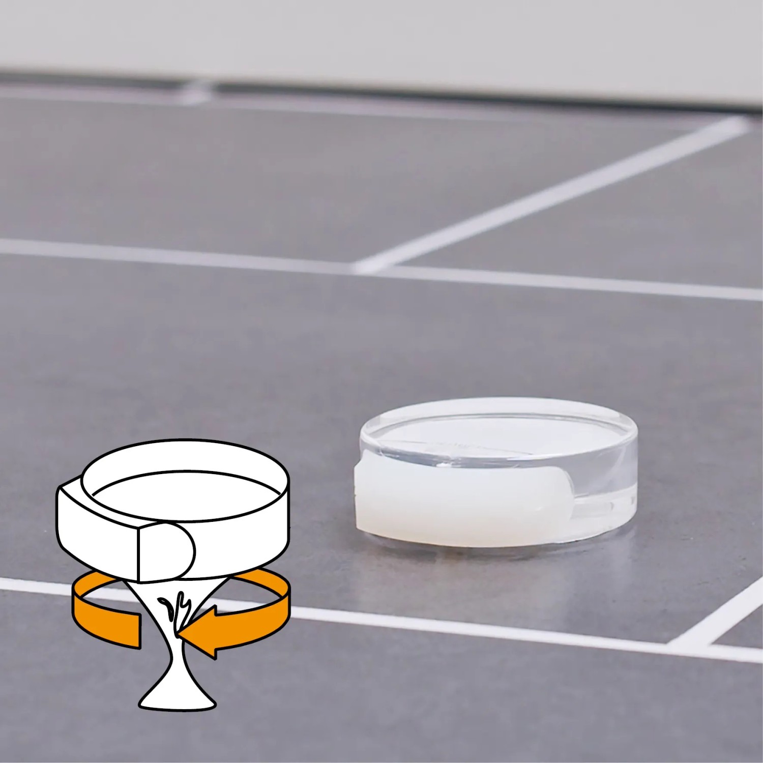 Transparenter Wagner Bodentürstopper Clear, selbstklebend und rückstandslos entfernbar.