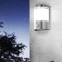 Moderne Eglo Cerno Außenwandleuchte aus Edelstahl, 1-flammig, mit Bewegungssensor.