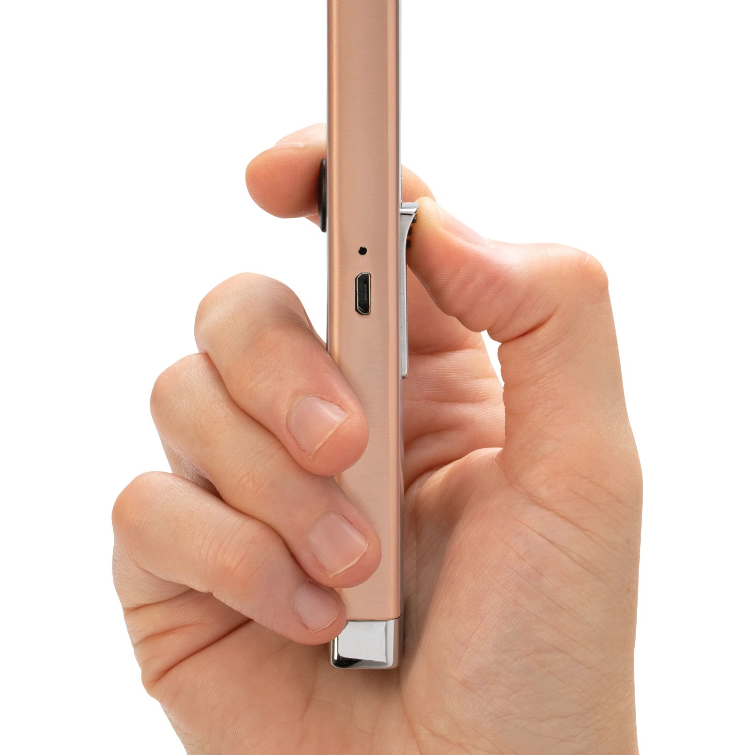 Hand hält Zippo Kerzenfeuerzeug Rose Gold, wiederaufladbar mit Schwanenhals.