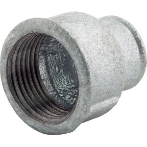 Fitting aus Temperguss, 30,3 mm x 18,6 mm, Reduziermuffe für verzinkte Rohre.