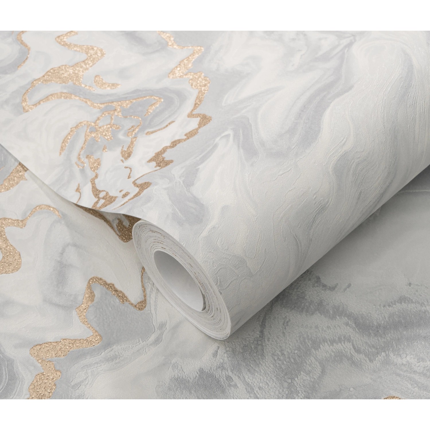 Erismann Vliestapete Elle Decoration 4 Mystic Spell hellgrau mit Marmor- und Glitzereffekten.