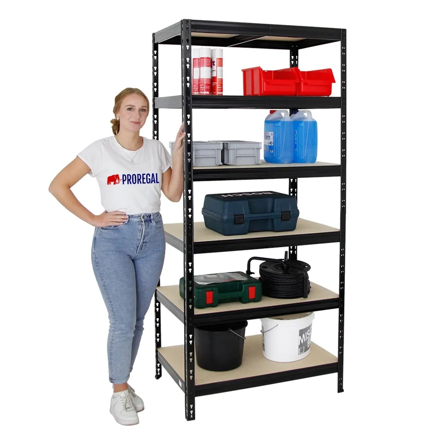 Schwarzes PROREGAL Schwerlastregal Giant Tiger mit 6 Ebenen, beladen mit Werkzeug und Zubehör.