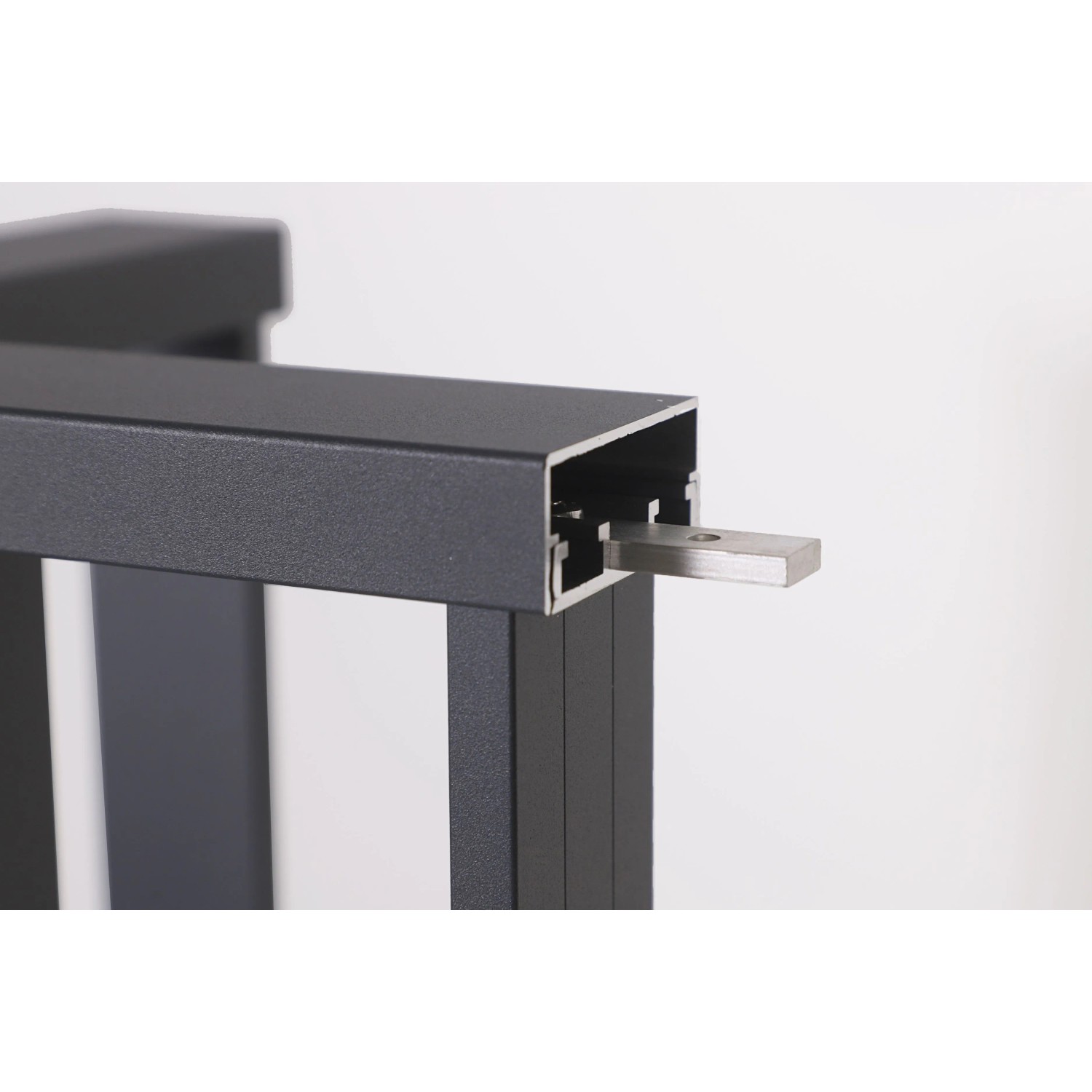 Eckset Linus, Aluminium, Anthrazit, Geländer-Eckverbindung für 90°-Ecken, seitliche Montage.