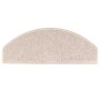 Halbrunde Stufenmatte in Taupe, getuftet, mit hellem Rand. Ideal für Treppen, rutschfest und schützend.