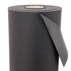 Rolle Aquagart Unkrautvlies 150g/m², 1m breit, zur Unkrautbekämpfung im Garten.