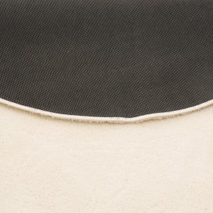 Detailansicht: Cremefarbener, runder Hochflor Teppich (200x200cm) mit weicher Oberfläche und rutschfester Rückseite.