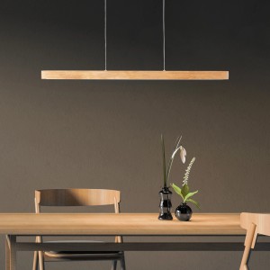Moderne LED-Pendelleuchte Ainara, 80 cm, Kiefer Braun/Schwarz, über Esstisch. Dimmbar.