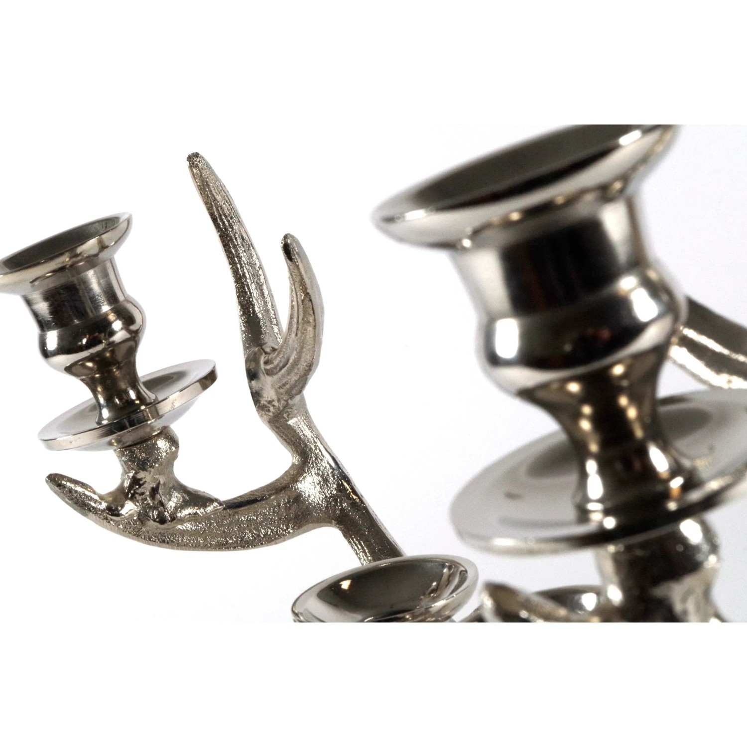 Detailansicht: Silberner Kobolo Kerzenleuchter TROPHÄE aus Metall für 4 Kerzen.