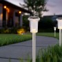 4er Set Globo LED-Solarleuchten aus Edelstahl mit Kristalleffekt für Gartenwege.