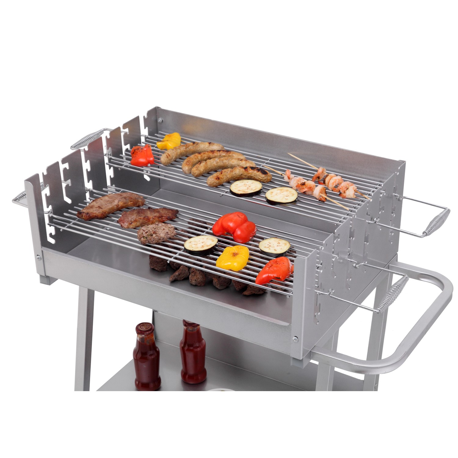 Silberner tepro Grillwagen Pasadena Holzkohlegrill mit Grillgut auf zwei Ebenen.