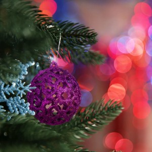 Relaxdays Weihnachtskugeln Kunststoff Pink 150er Set 4 cm bis 7 cm