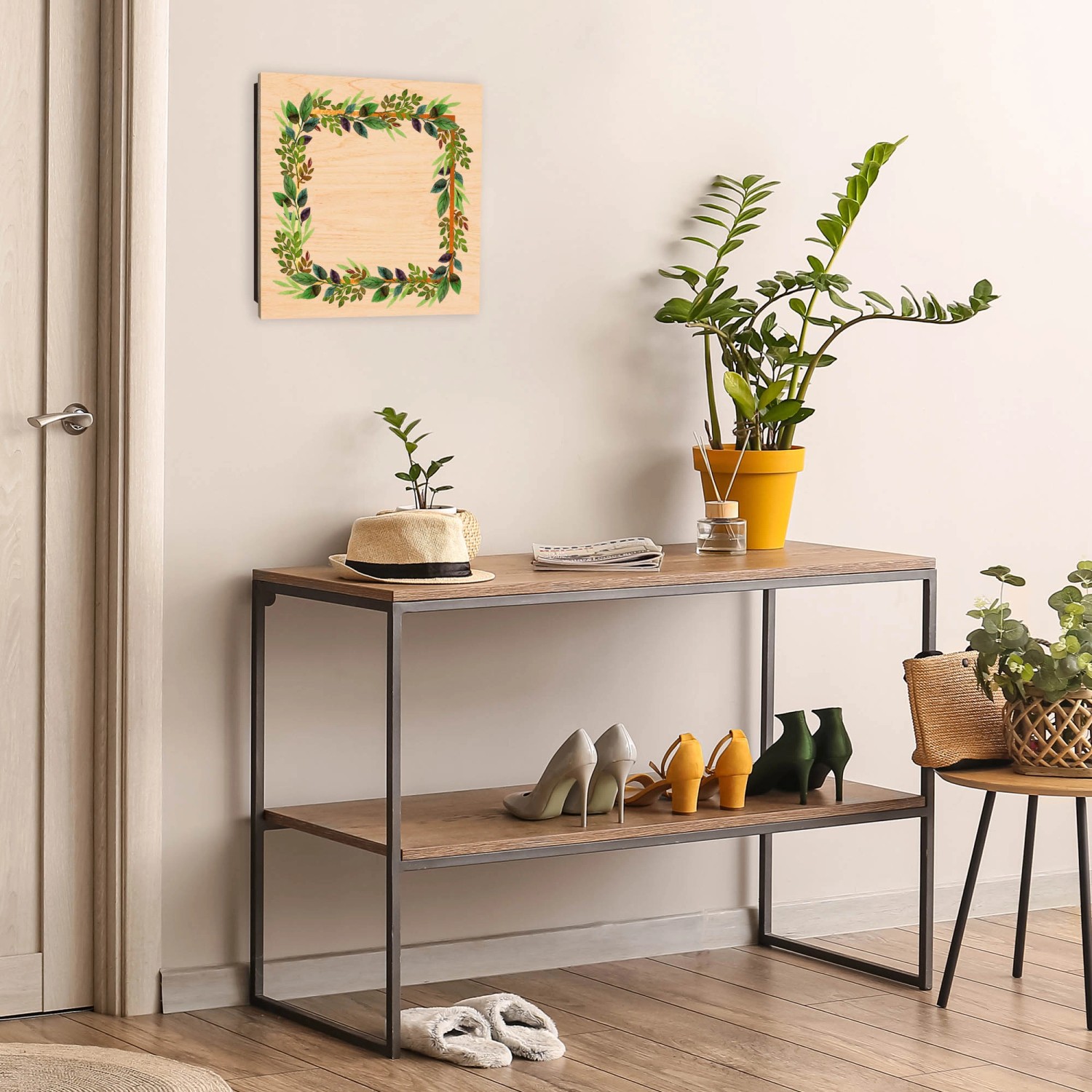 Banjado Schlüsselkasten Holz Schwarz mit Blätterrahmen-Motiv, 30x30cm, 50 Haken zur Schlüsselaufbewahrung.