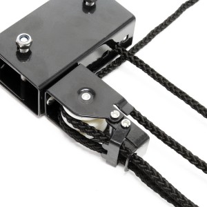 Detailaufnahme: Deckenlift mit Seilzugsystem für Fahrräder, Kanus und Kajaks bis 45 kg.