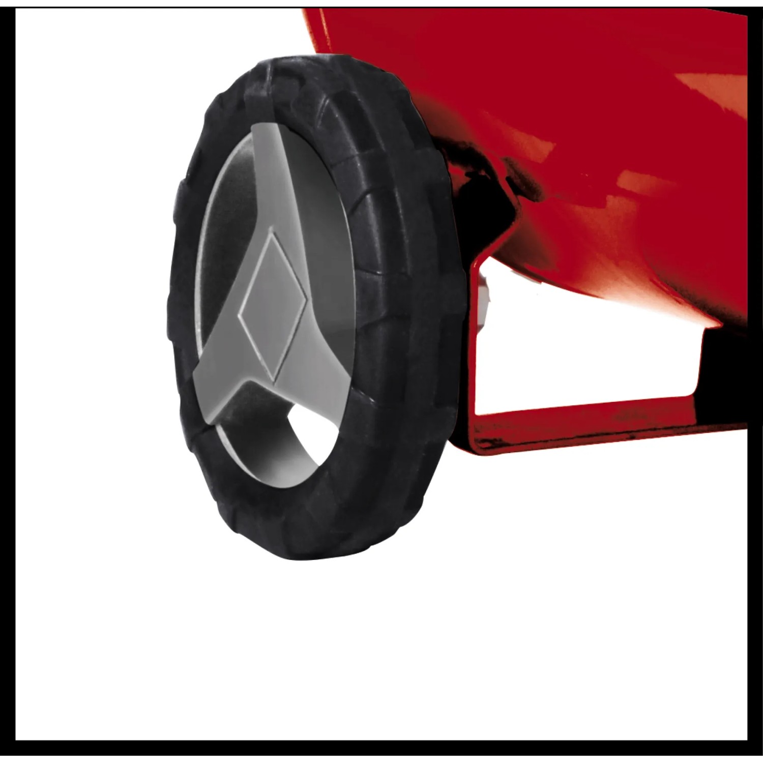 Detailaufnahme: Rad des roten Einhell TE-AC 230/24 Kompressors für einfachen Transport.