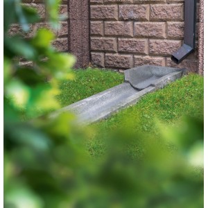 Diephaus Rania Ablaufrinne aus Beton, grau, 100x20x8,5 cm, zur Hof- und Wegentwässerung.