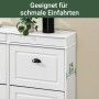 Weißer, schmaler SoBuy Schuhschrank mit 24cm Tiefe und Klappe, ideal für Flure. Oben Deko mit Pflanze.