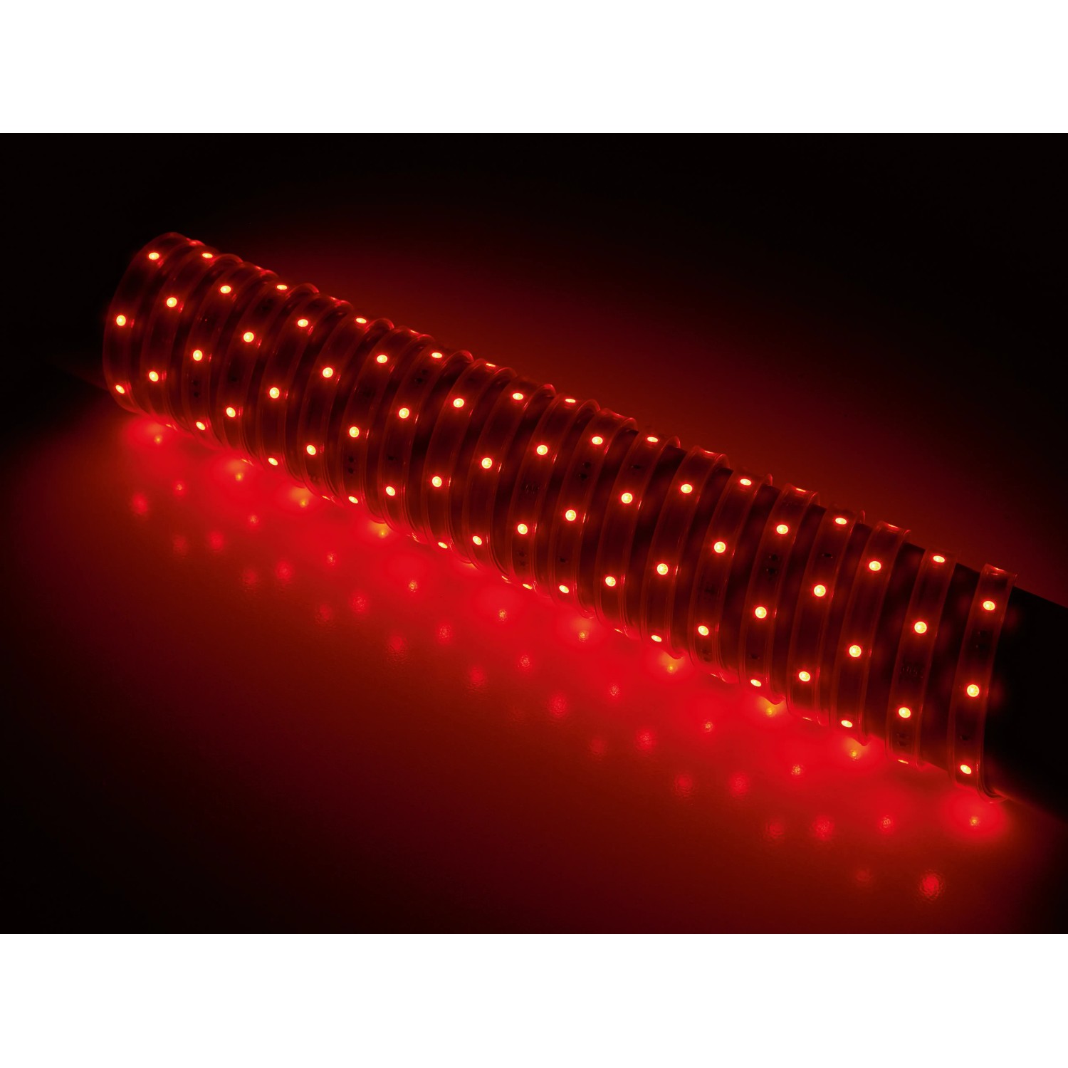 Flexibler 5 m LED Stripe Outdoor RGB für stimmungsvolle Außenbeleuchtung, hier in Rot.
