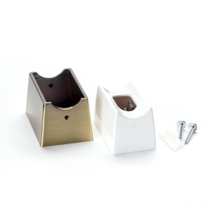 Orion Lightstyle Lampenfassung S14D in Antikmessing und Weiß mit Schrauben.