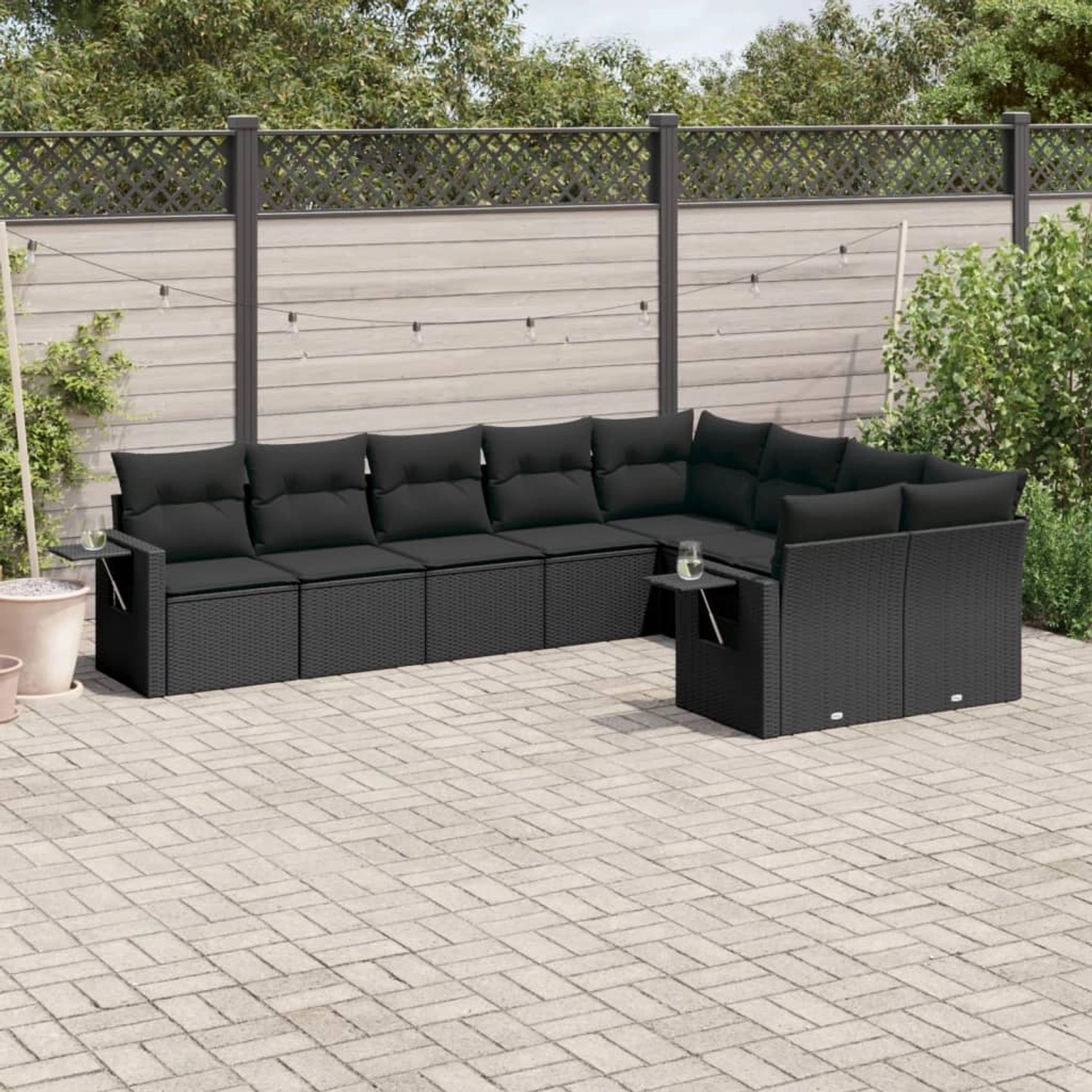 Schwarze 9-tlg. vidaXL Garten-Sofagarnitur aus Poly Rattan mit Kissen.