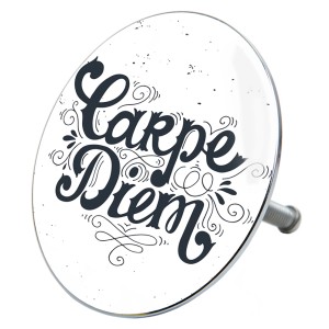 Sanilo Badewannenstöpsel mit Carpe Diem Design. Abflussstöpsel aus Messing, verchromt.