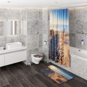 Bad mit Düne Design: Sanilo Badewannenstöpsel, Duschvorhang und Badematte mit Strandmotiv.
