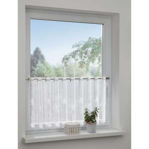 Gardinia Spannvitrage Titan, Ø 7/9 mm, 120-160 cm am Fenster mit weißer Scheibengardine.