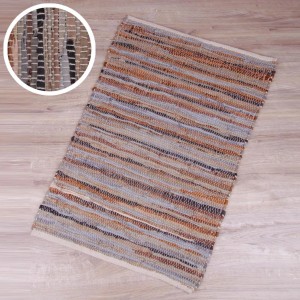 Brauner Bestlivings Leder Flickenteppich, 90x150 cm, Detailaufnahme der Lederstreifen.