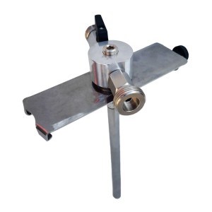Silberner Ich-Zapfe Bierfass-Adapter aus Metall für 5-Liter-Fässer mit Bierhahn und Rückschlagventil.