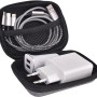 USB Universal-Reiseset mit Ladekabeln, Netzteil und Adapter in kompakter Tasche.