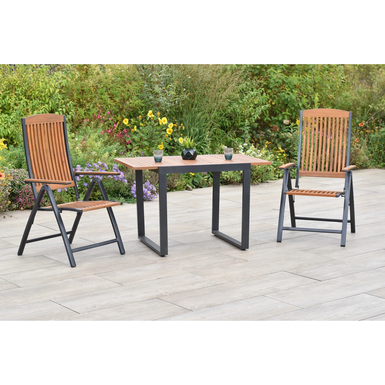 Merxx Athos 3-tlg. Gartenmöbel-Set mit Klappsesseln und Ausziehtisch aus Akazienholz und Aluminium.