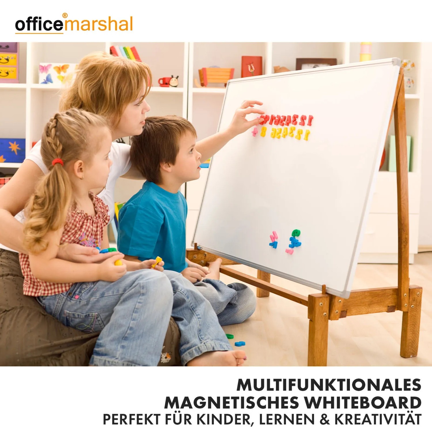 KARAT Whiteboard mit Alurahmen, Magnettafel mit Kindern beim Lernen.