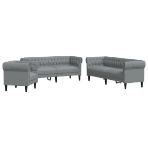 3-tlg. Sofagarnitur in Hellgrau: Sessel, 2-Sitzer und 3-Sitzer Sofa aus Stoff mit Knopfheftung und Rollarmlehnen.