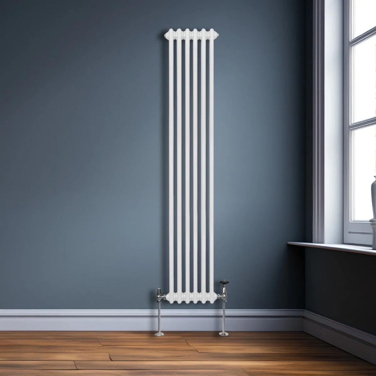 Weißer 3-Säulen Heizkörper (1800x292mm) im traditionellen Design. Ideal für stilvolle Wärme.