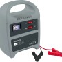 Graues Batterie-Ladegerät 12 A mit Ladeanzeige und Klemmen für 6 V/12 V Batterien.