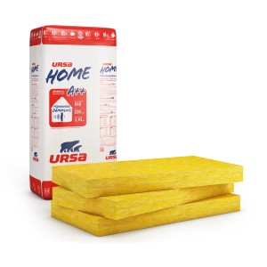 Ursa Home Trennwandplatte 100mm Glaswolle, gelbe Dämmplatten und Verpackung.