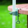Tischklammer aus Stahl für Sonnenschirme bis Ø 32mm zur Befestigung am Gartentisch.