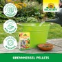 Neudorff Brennnessel Pellets 500g: Packung, grüne Pellets und Eimer mit Wasser für Pflanzenstärkung.