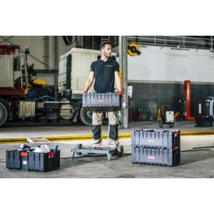 PROREGAL QBRICK Werkzeugkasten, schwarz, 52 Liter, mit Tragegriff und hoher Traglast.