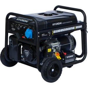 Hyundai Stromerzeuger HY8500LEK mit 8,5 kW Leistung, Benzin-Generator mit Stahlrahmen und Rädern.