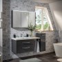 Fackelmann Spiegelschrank Denver, 110 cm, Anthrazit mit Softclose-Türen im modernen Badezimmer.